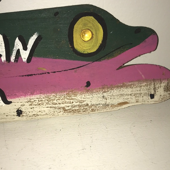 House Decorative Item - Fish - “Happy in an Hour” - Picture 4 of 5
